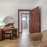 בית נופש Bettencourt House *