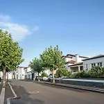 בית נופש Bettencourt House סנטה קרוז דה גרסיוזה