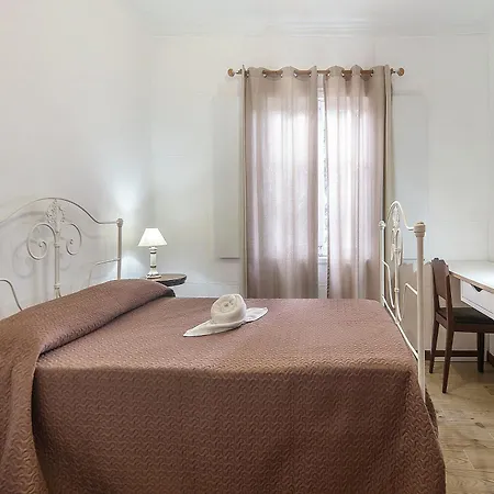 Bettencourt House * Santa Cruz da Graciosa