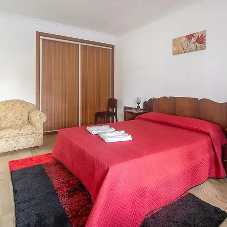 Bettencourt House Casa de Férias *